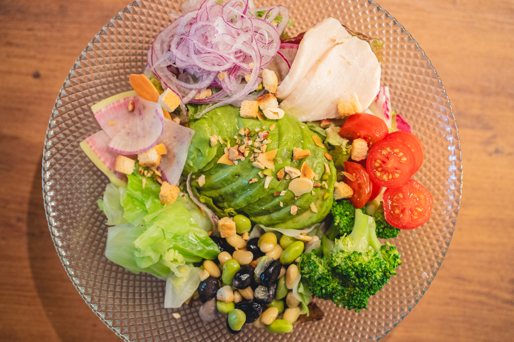 平日限定】15種野菜の彩りサラダボウルランチが新登場！ | Bar