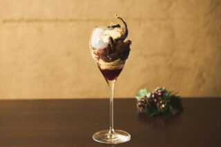 芳醇なトリュフ香るショコラパフェ🍫