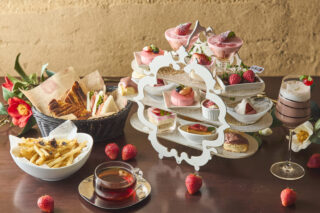 3・4月限定｜春限定 苺づくしの贅沢アフタヌーンティー 🍓🌸